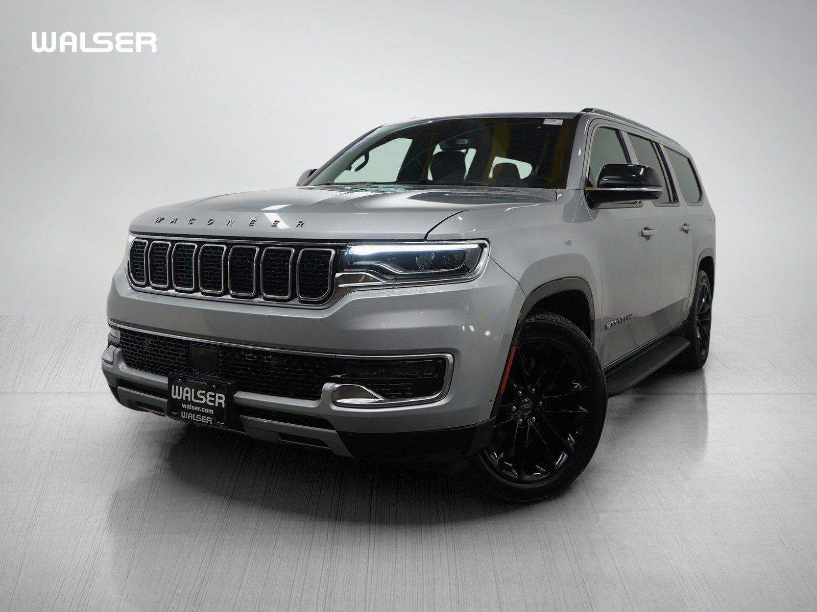 2023 Jeep Wagoneer L Series II's photo