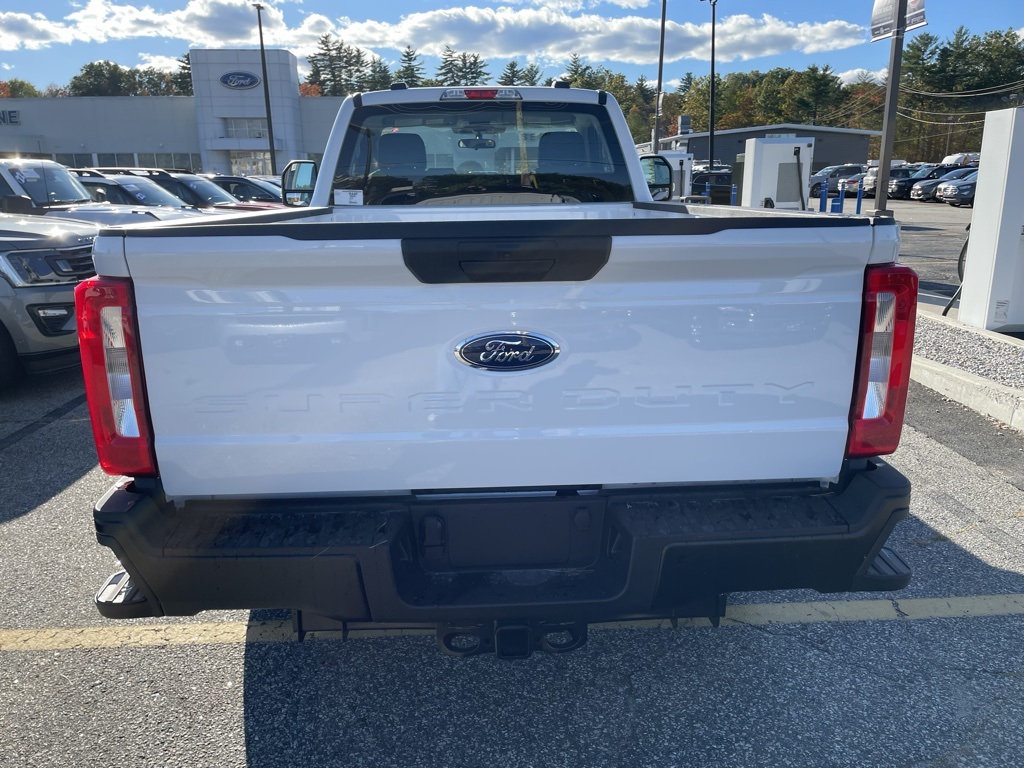 2026 Ford F-350 XL photo 3