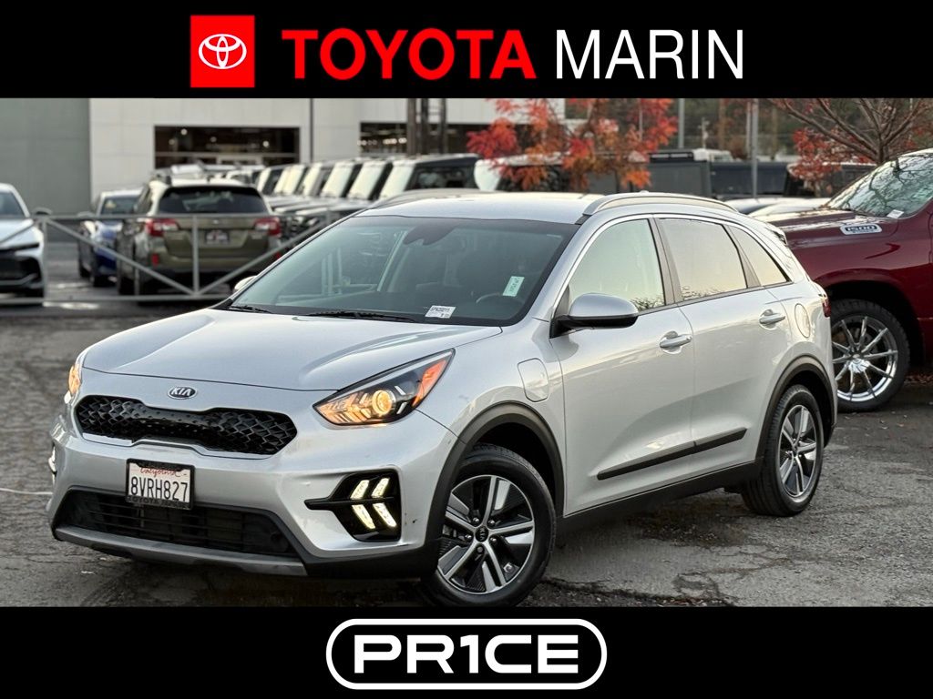 2020 Kia Niro LXS's photo