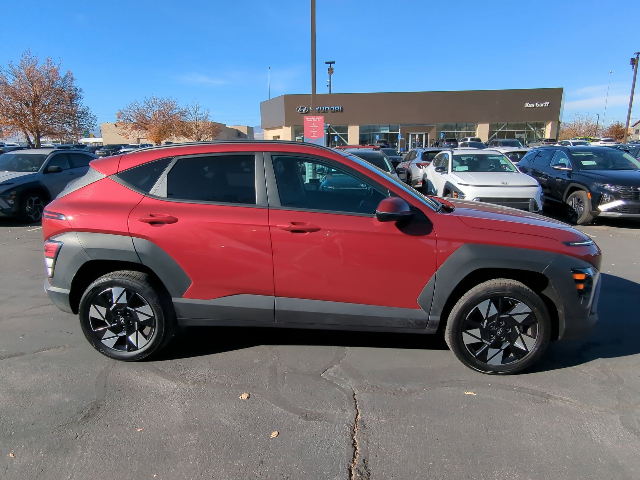 2024 Hyundai Kona SEL photo 2