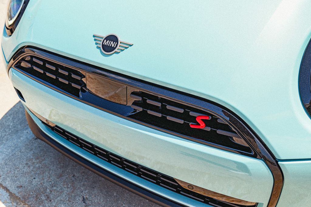 2026 Mini Cooper Convertible Signature photo 9