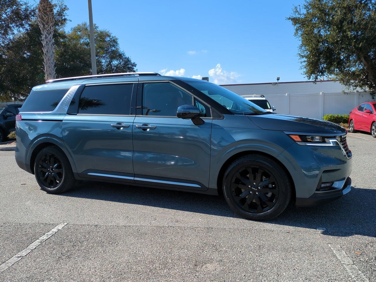 2024 Kia Carnival SX Prestige's photo