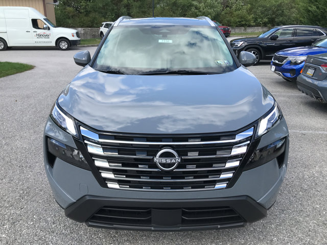 2026 Nissan Rogue AWD SV photo 2