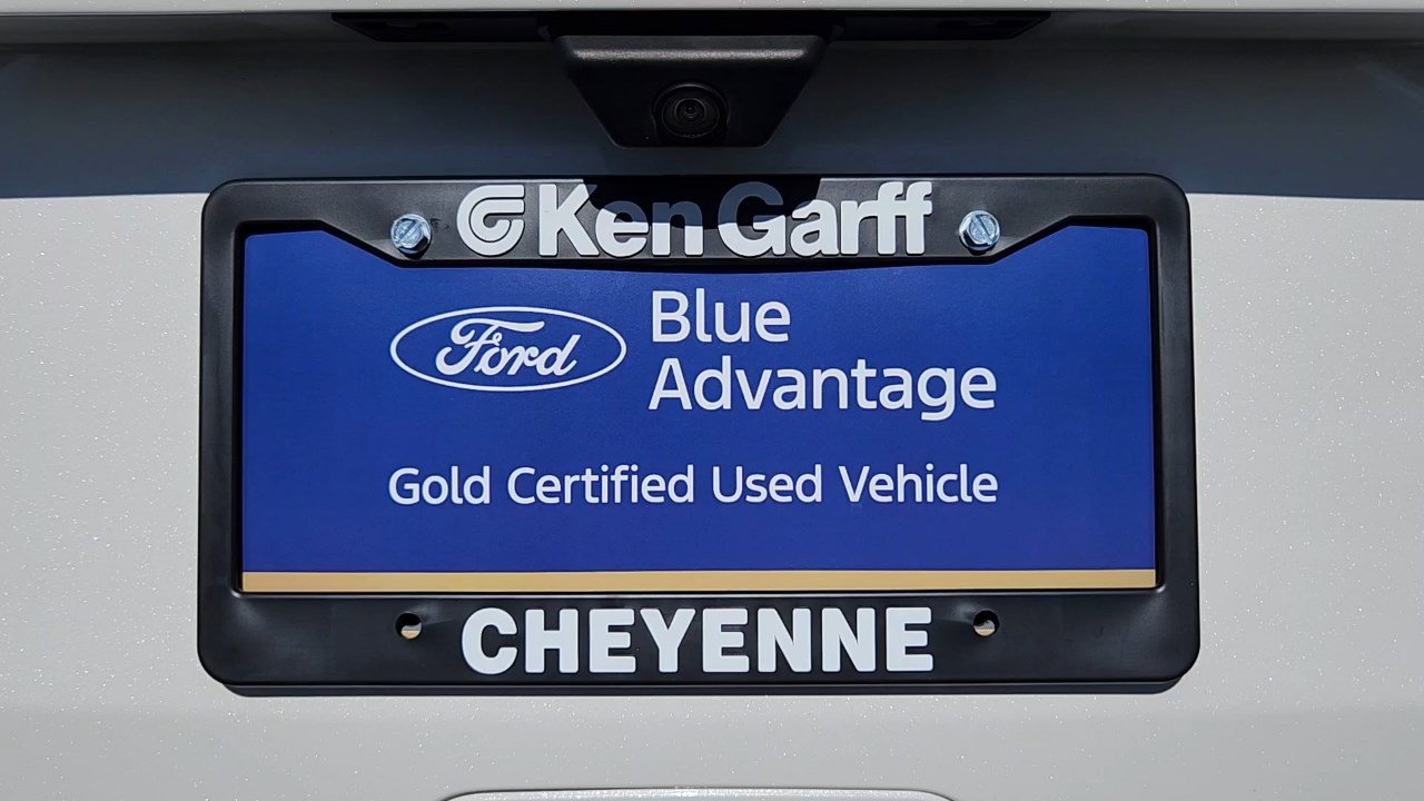 2022 Ford Escape SEL photo 21