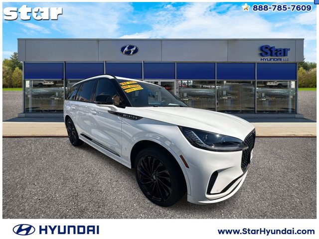 2025 Lincoln Aviator Reserve's photo