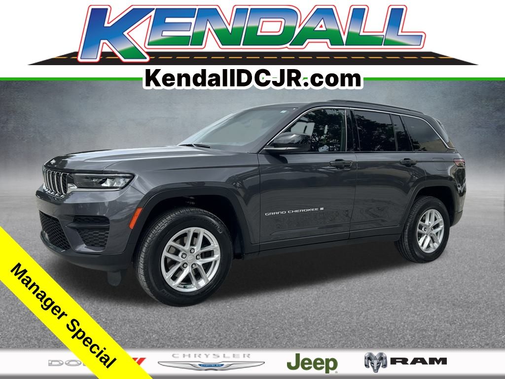 2024 Jeep Grand Cherokee Laredo's photo