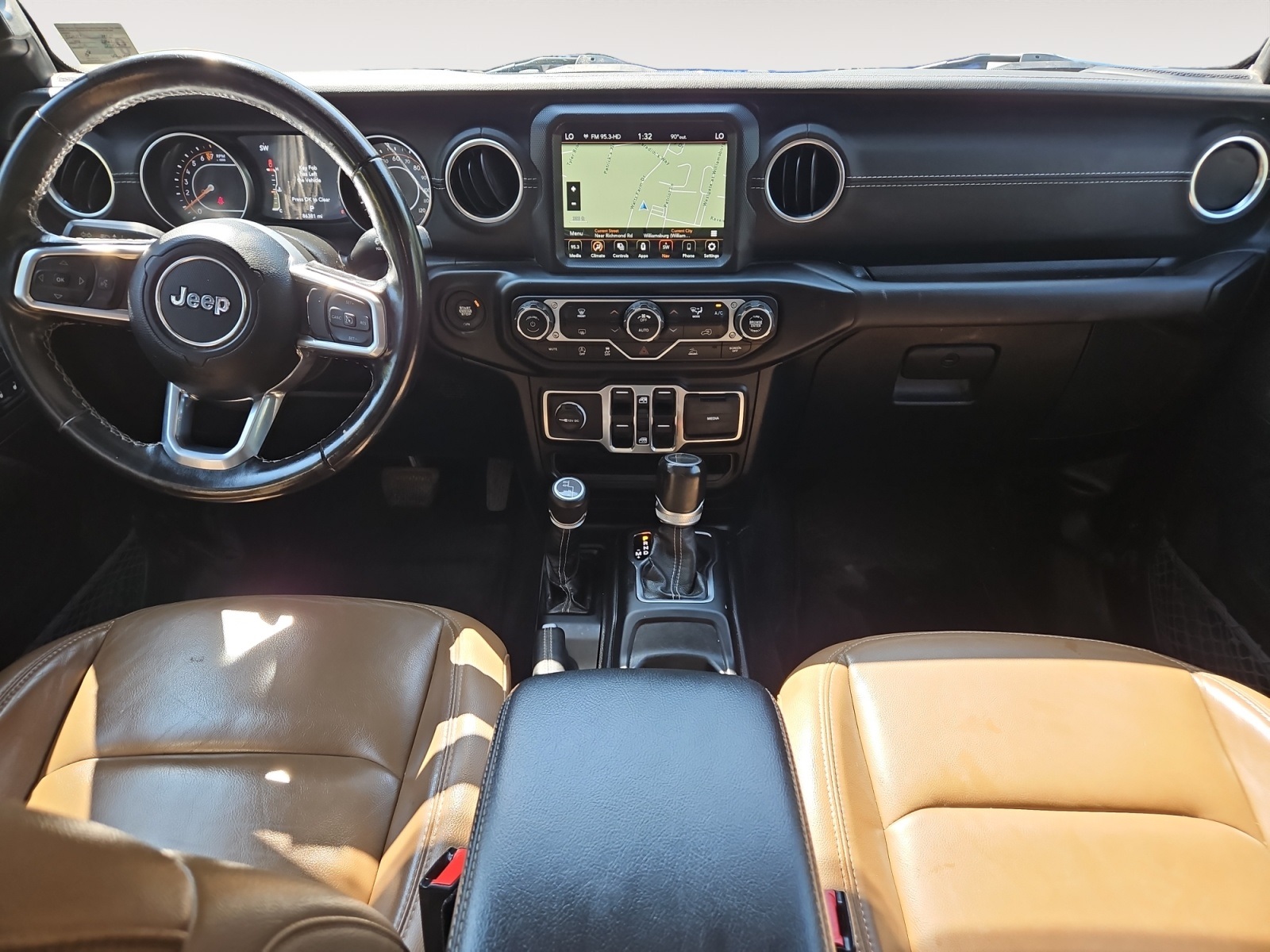 2021 Jeep Gladiator Overland photo 9