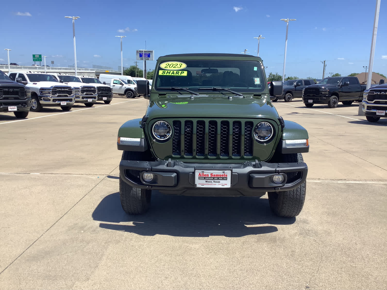 2023 Jeep Gladiator Freedom photo 2