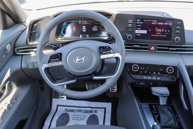New 2025 White Hyundai SEL Sport image 11