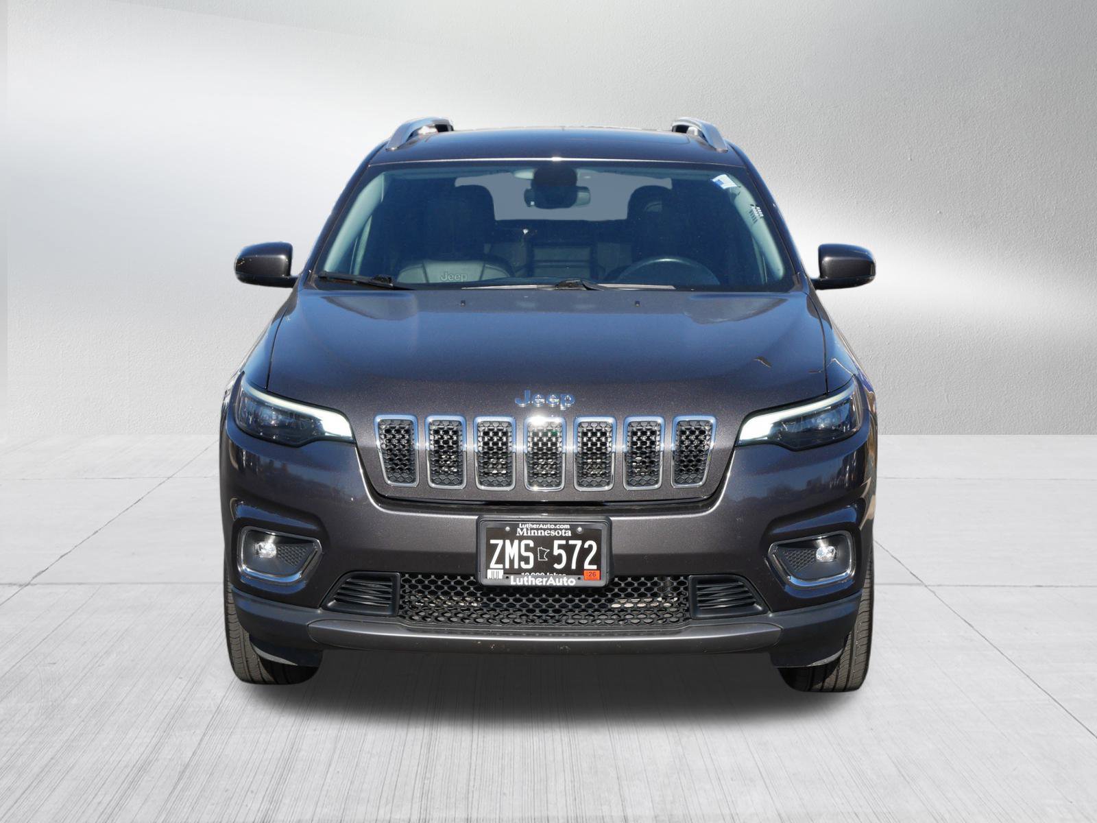 Used 2019 Jeep Cherokee Limited with VIN 1C4PJMDX4KD269320 for sale in Bloomington, Minnesota