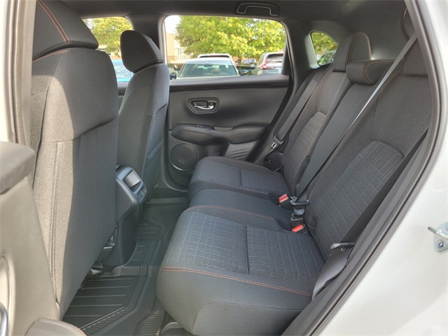 2026 Honda HR-V Sport photo 4