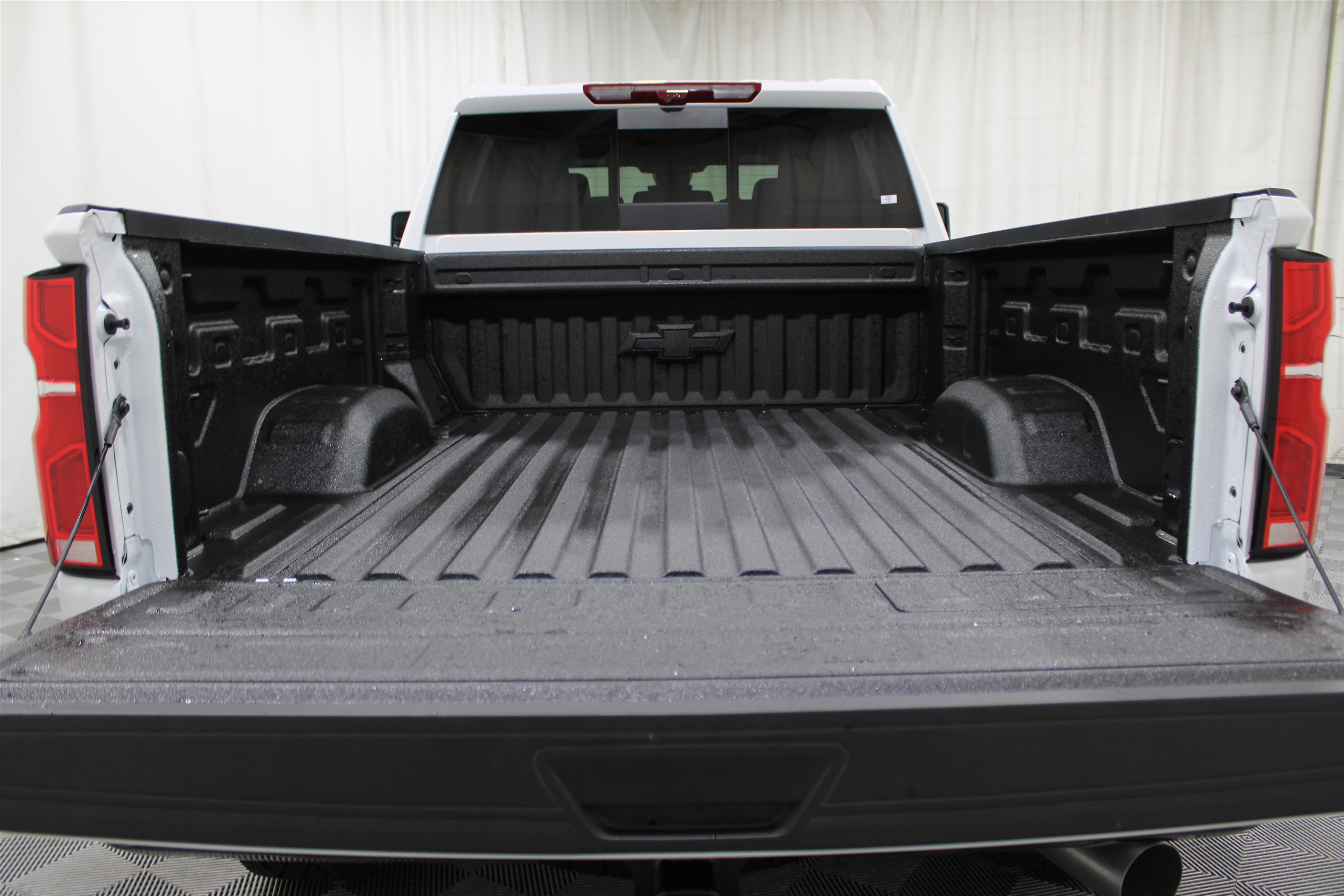 2025 Chevrolet Silverado 2500HD ZR2 photo 29