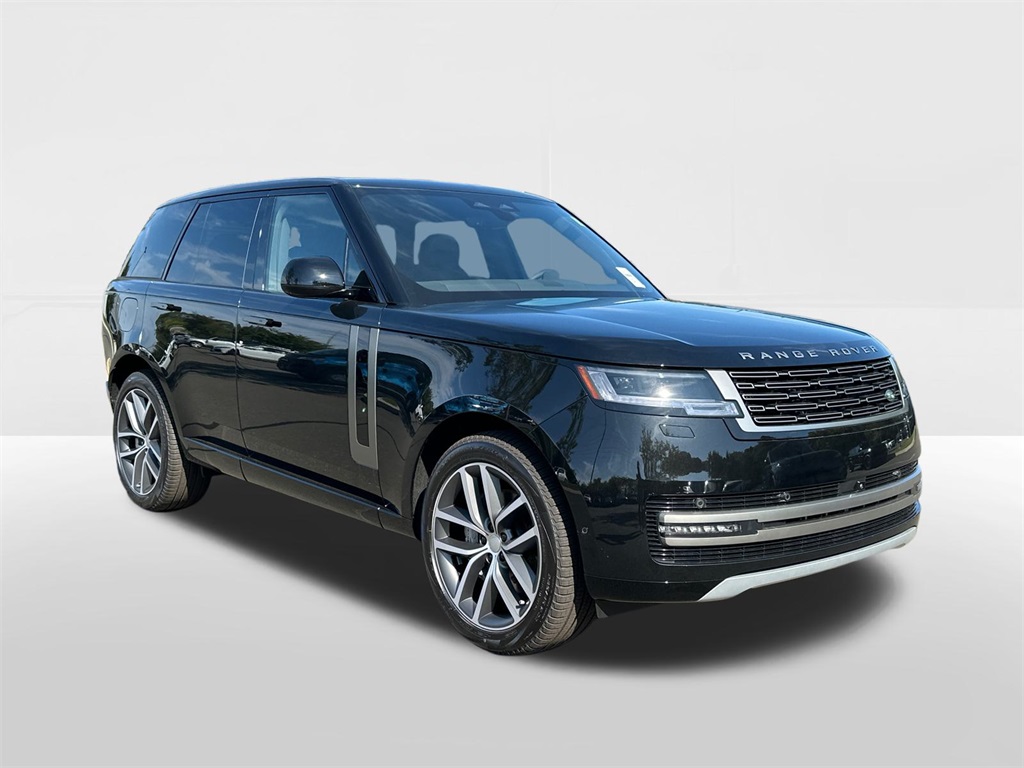 2025 Land Rover Range Rover SE photo 4