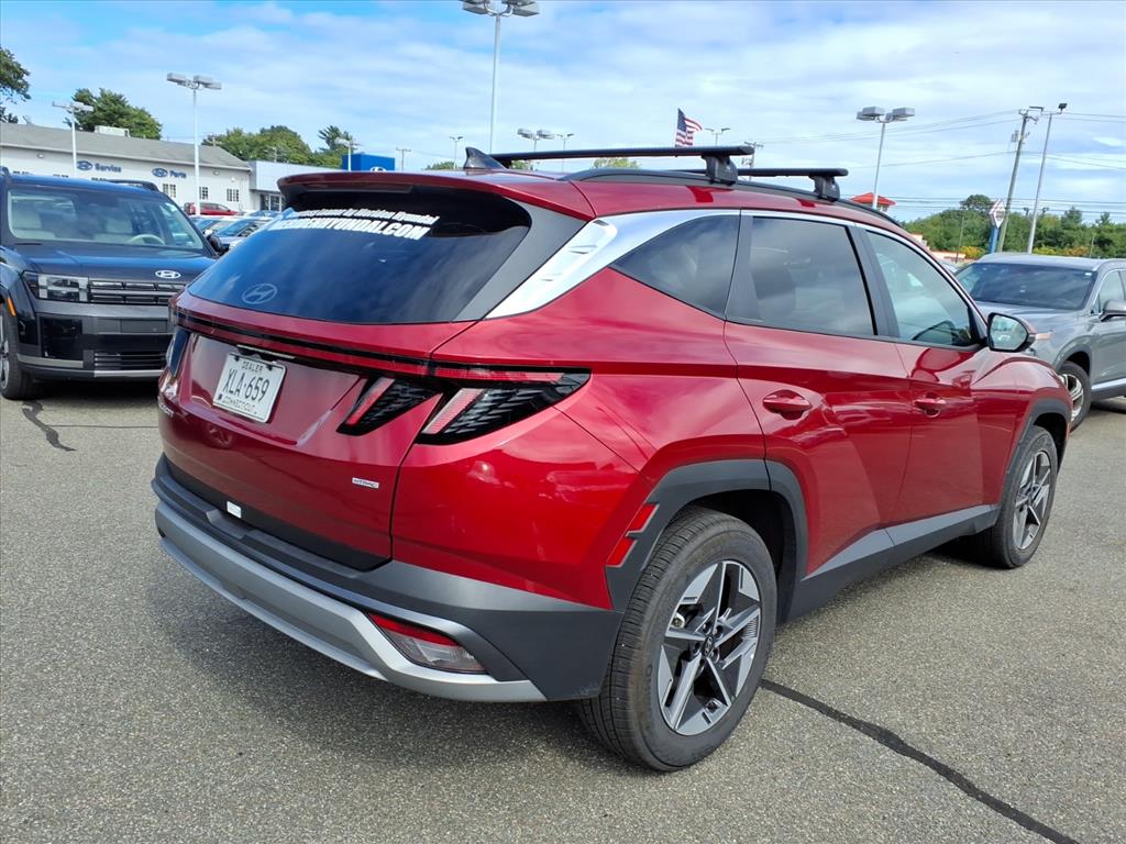 2025 Hyundai Tucson SEL Convenience photo 4