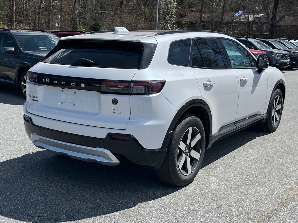 2025 Honda Prologue Touring photo 3