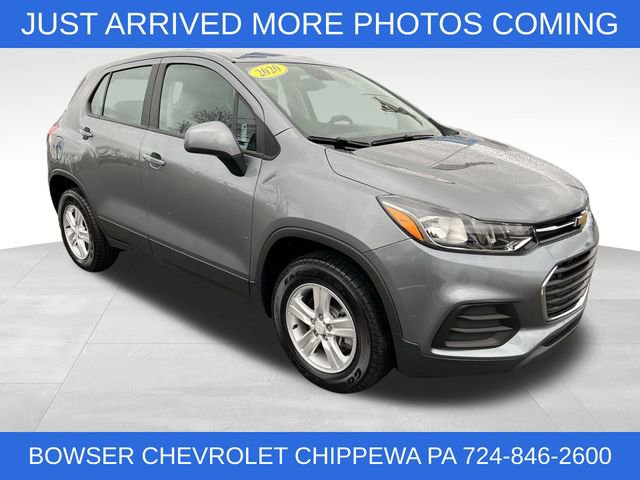 2020 Chevrolet Trax LS's photo