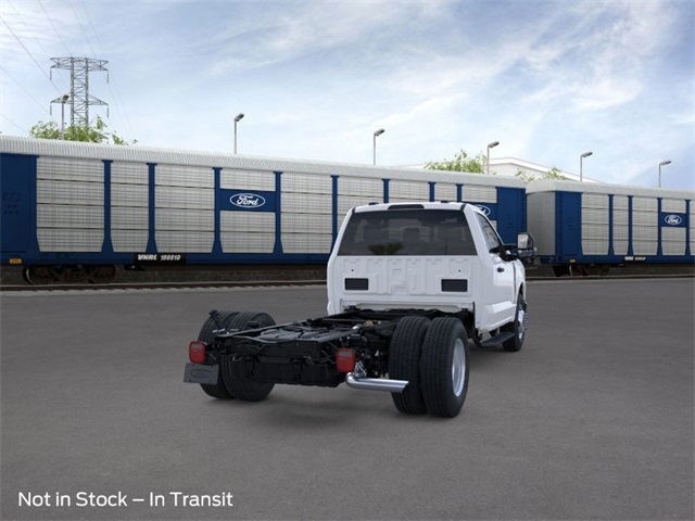 2026 Ford F-350 photo 6
