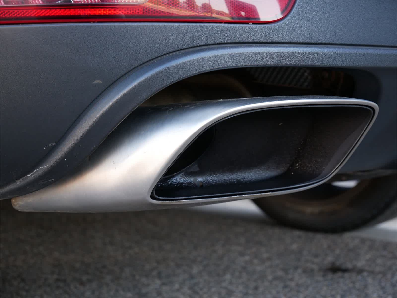 2021 Porsche Macan Base photo 22