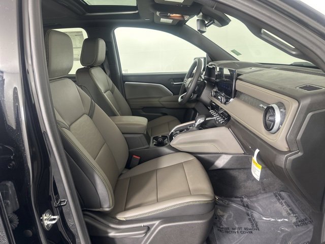 2026 Chevrolet Colorado ZR2 photo 11