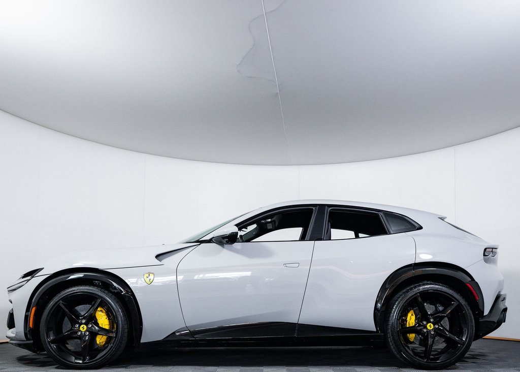 2025 Ferrari Purosangue Base photo 4