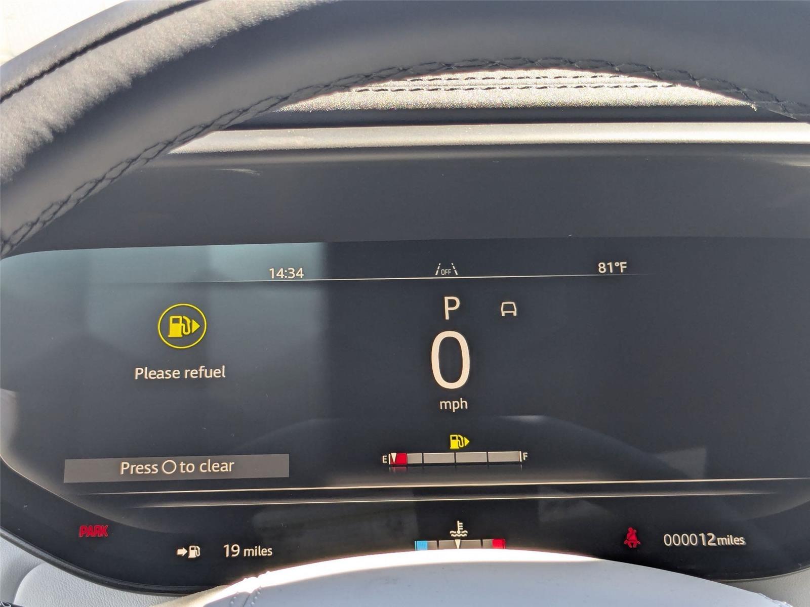 2025 Land Rover Range Rover Sport SE photo 18