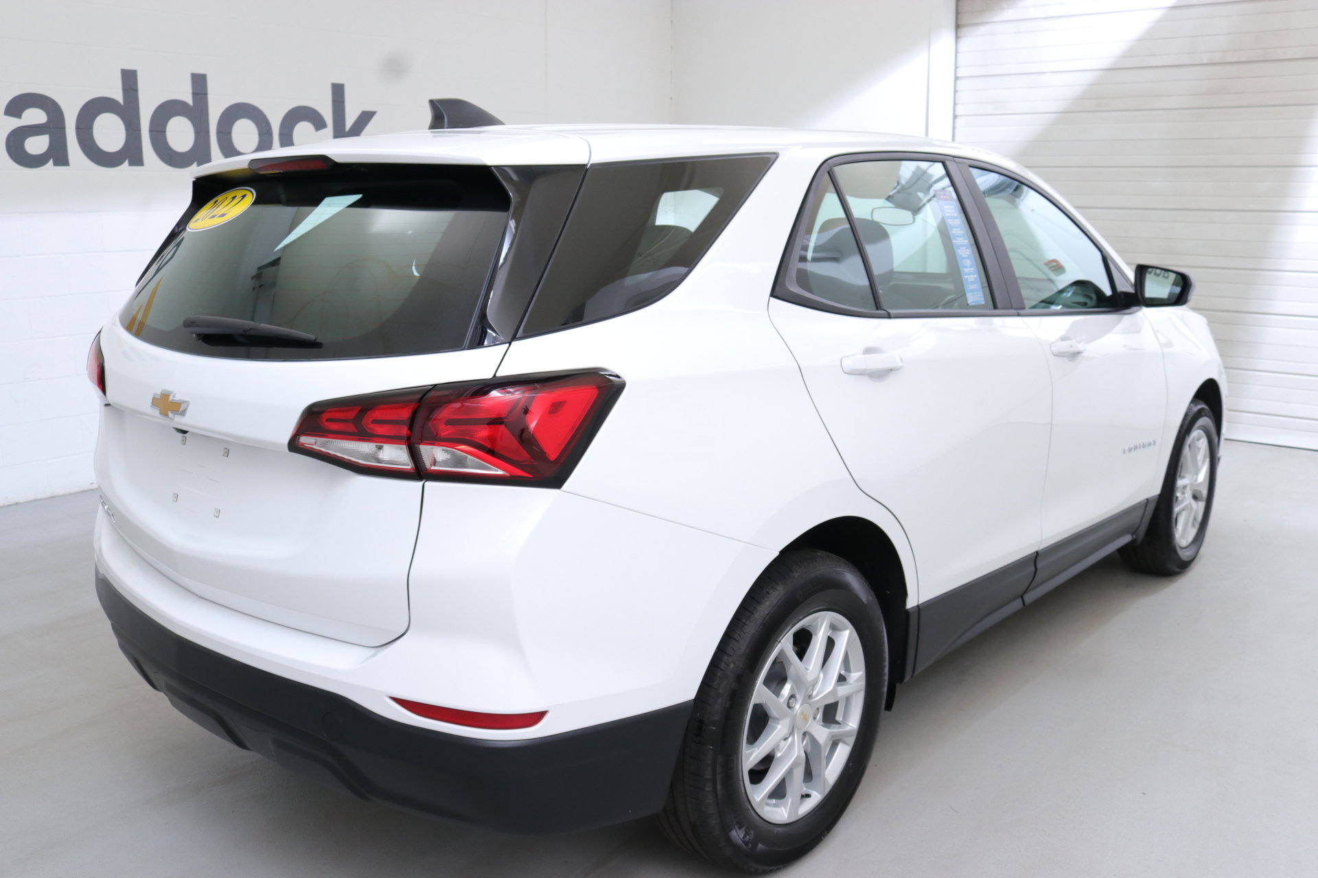 2022 Chevrolet Equinox LS photo 8