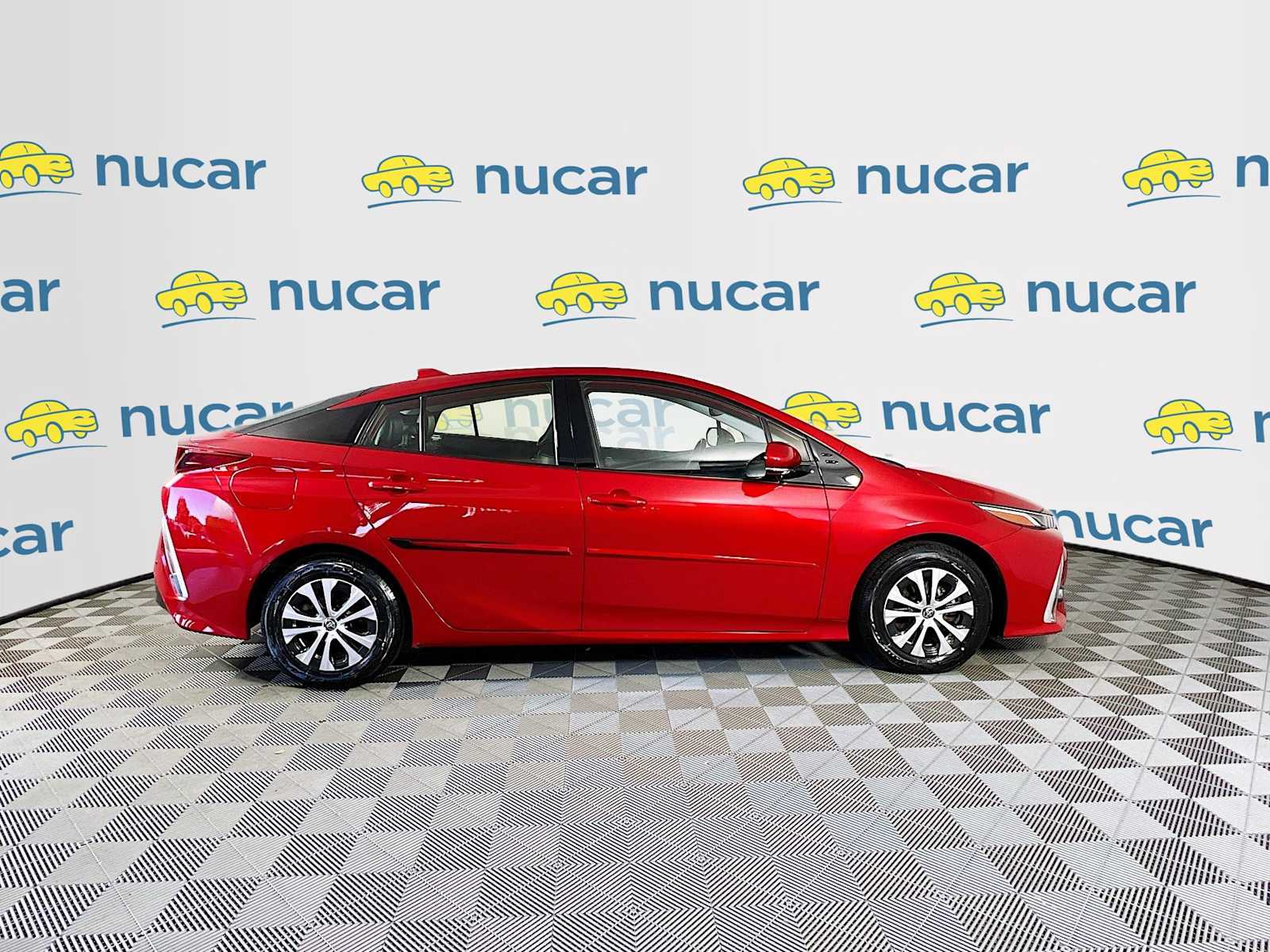 2020 Toyota Prius Prime Limited photo 8