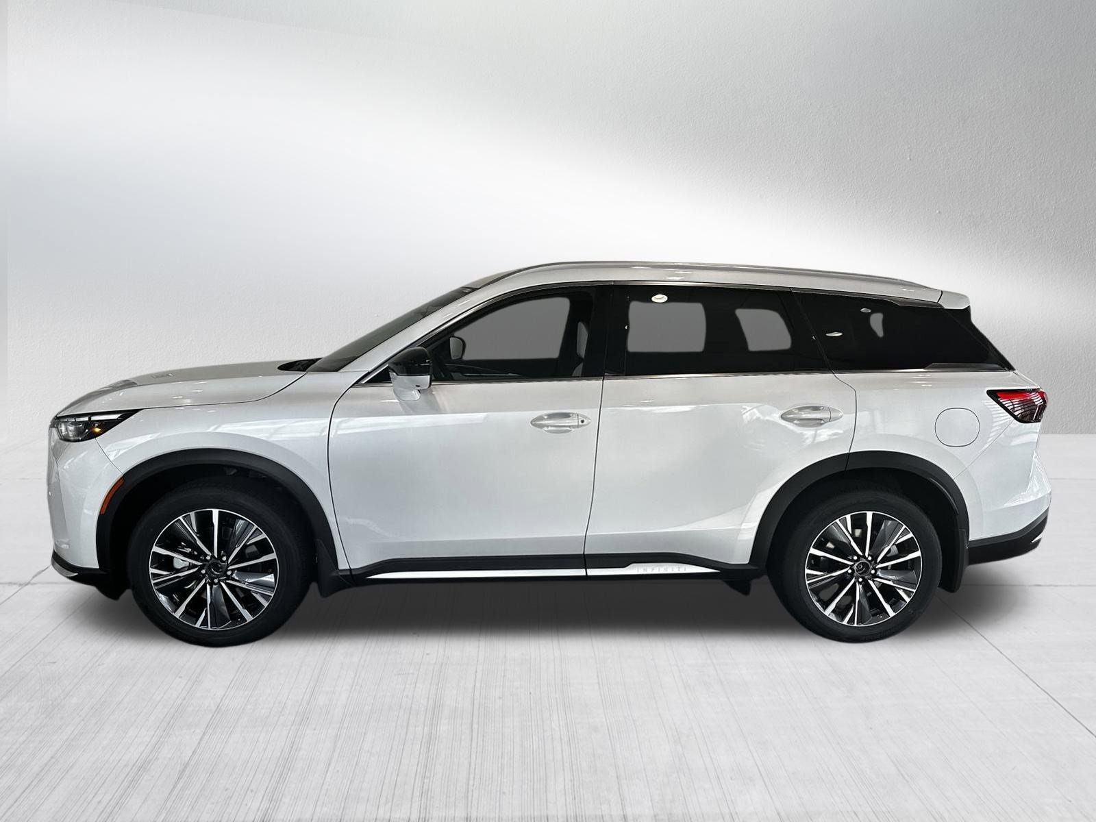 2026 Infiniti QX60 Luxe AWD photo 2