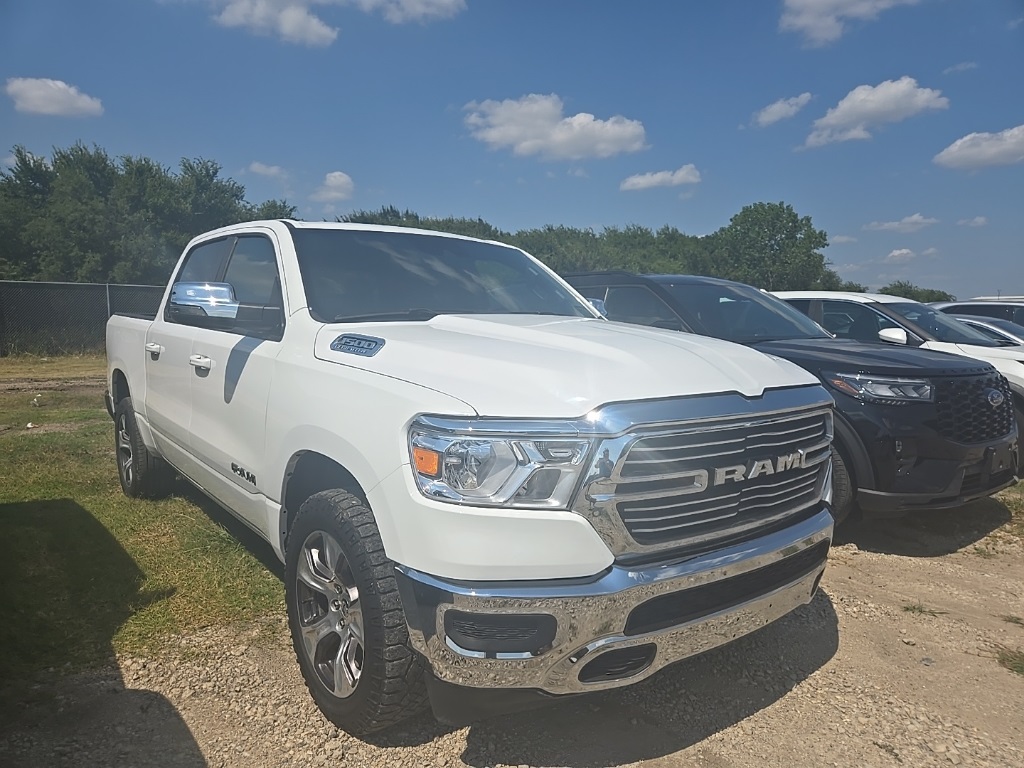 2024 Ram 1500 Laramie photo 4