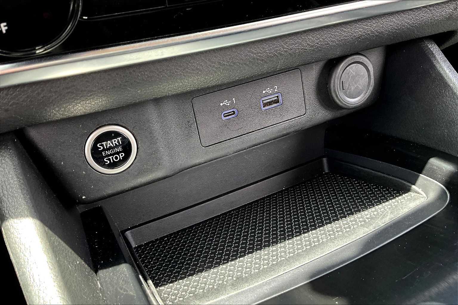 2023 Nissan Rogue S photo 27