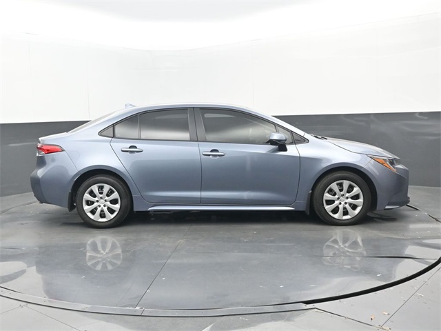 Used 2025 Toyota Corolla LE with VIN 5YFB4MDE4SP254734 for sale in Northfield, Minnesota