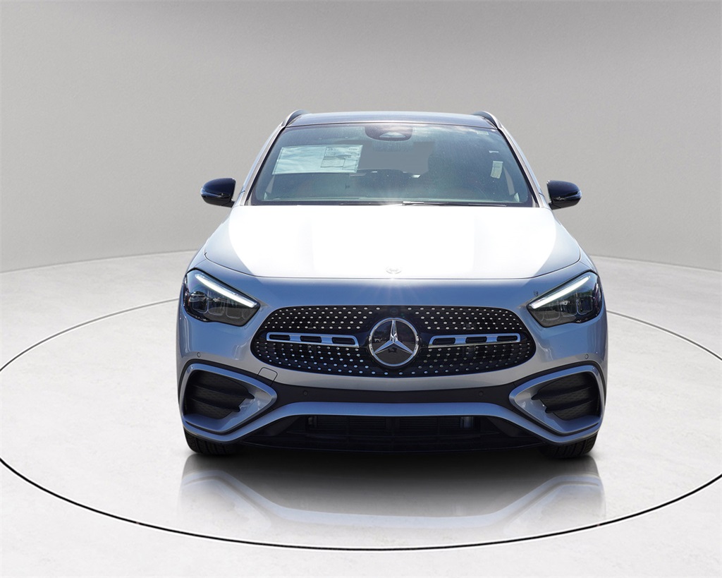 2025 Mercedes Benz GLA 250 photo 2