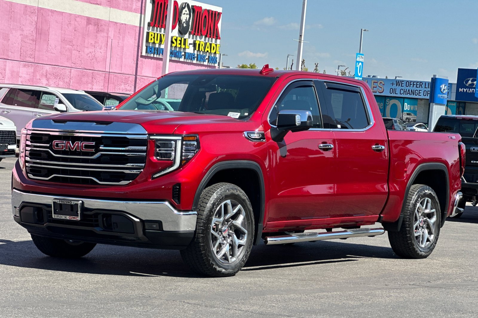 2023 Gmc Sierra SLT photo 3