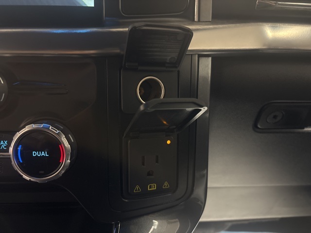 2022 Ford F-150 Lariat photo 24