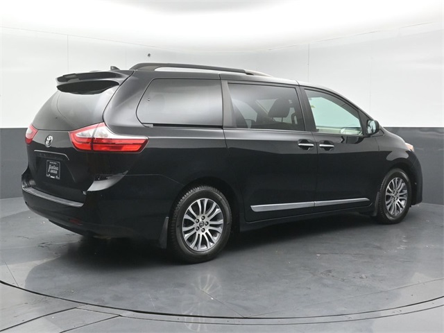 2018 TOYOTA SIENNA - Image 7