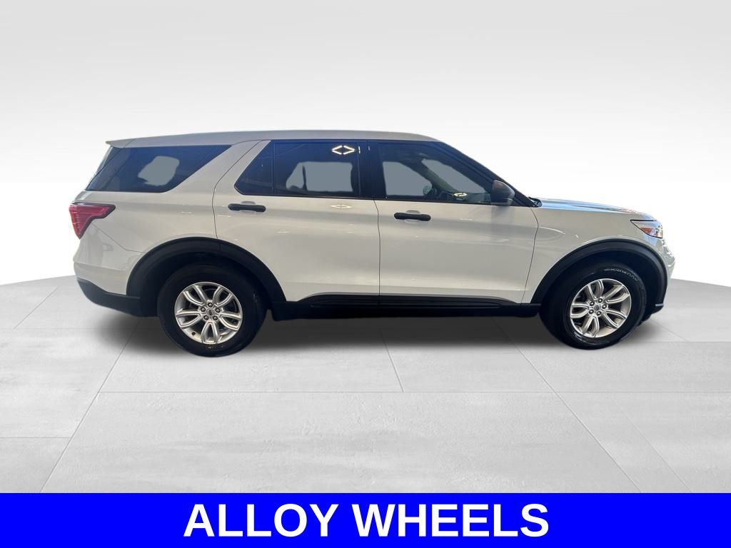 2021 Ford Explorer Base photo 3