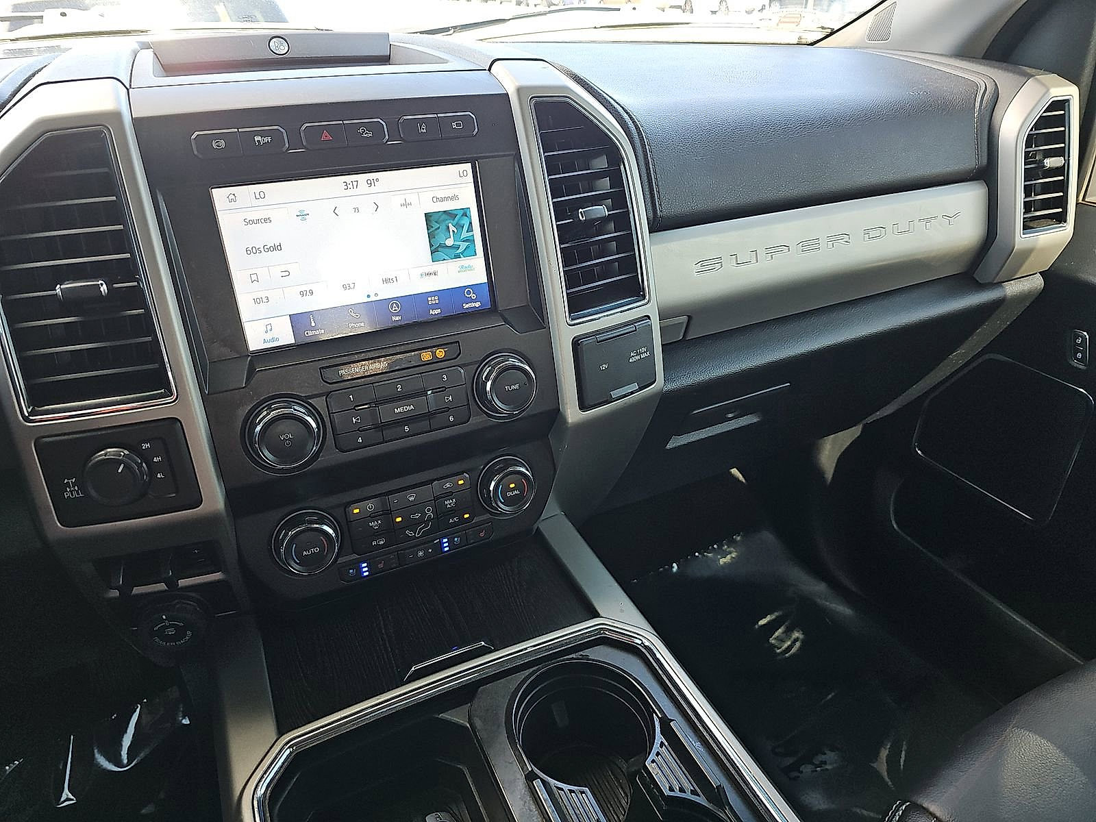 2020 Ford F-250 Lariat photo 7