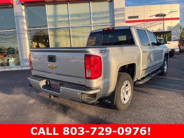 2017 Chevrolet Silverado 1500 LTZ photo 2