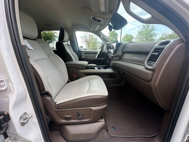 2025 Ram 2500 Laramie photo 29