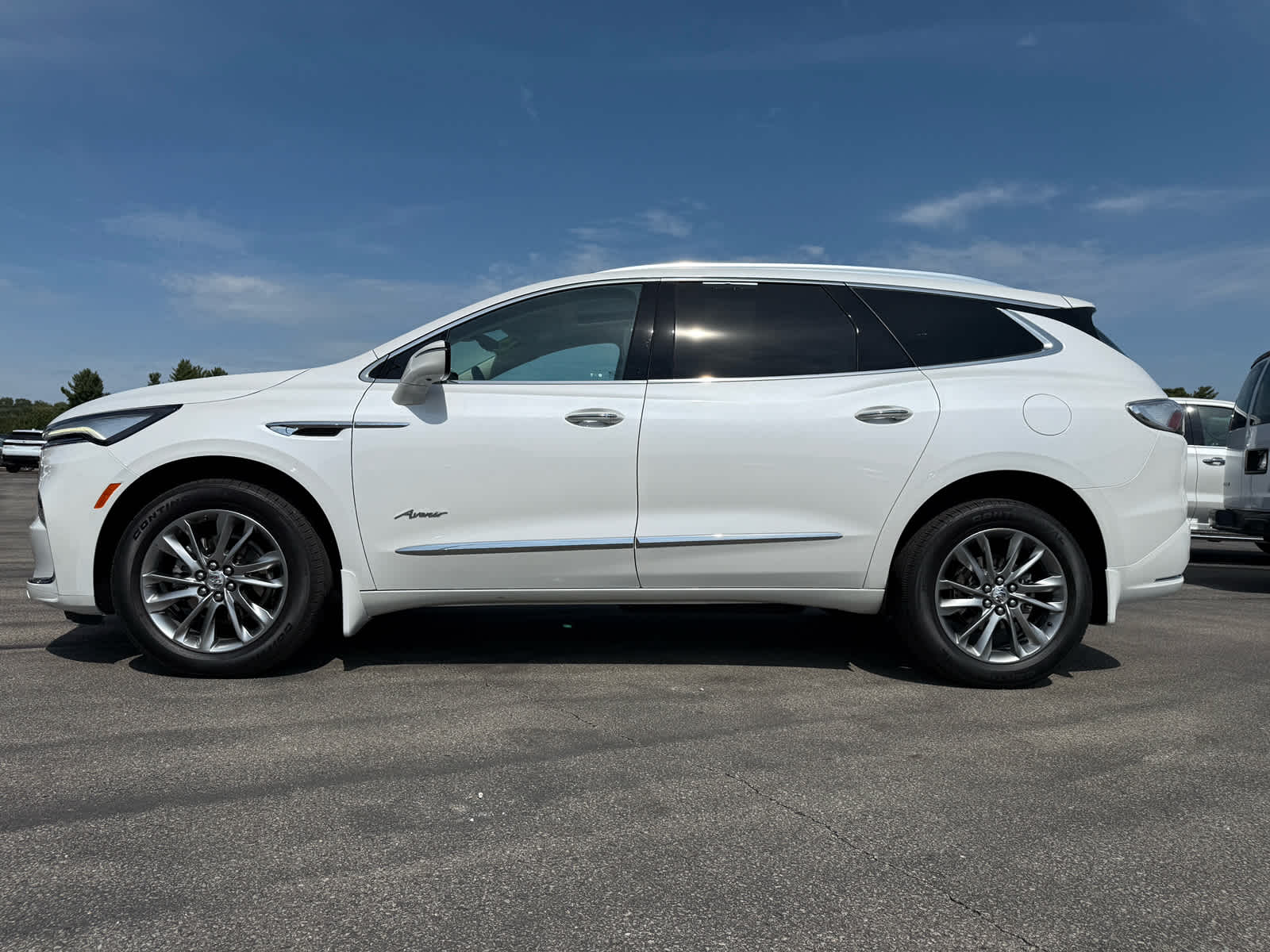 2023 Buick Enclave Avenir photo 8