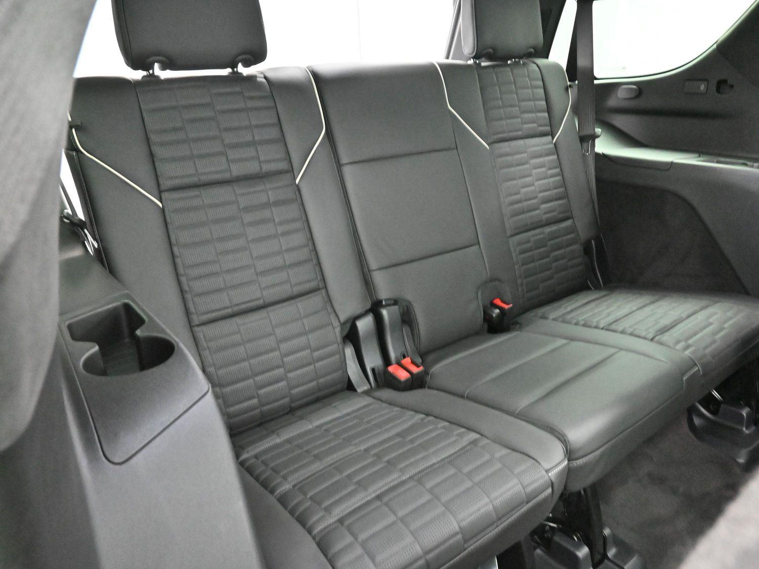 2025 Cadillac Escalade Sport Platinum photo 35