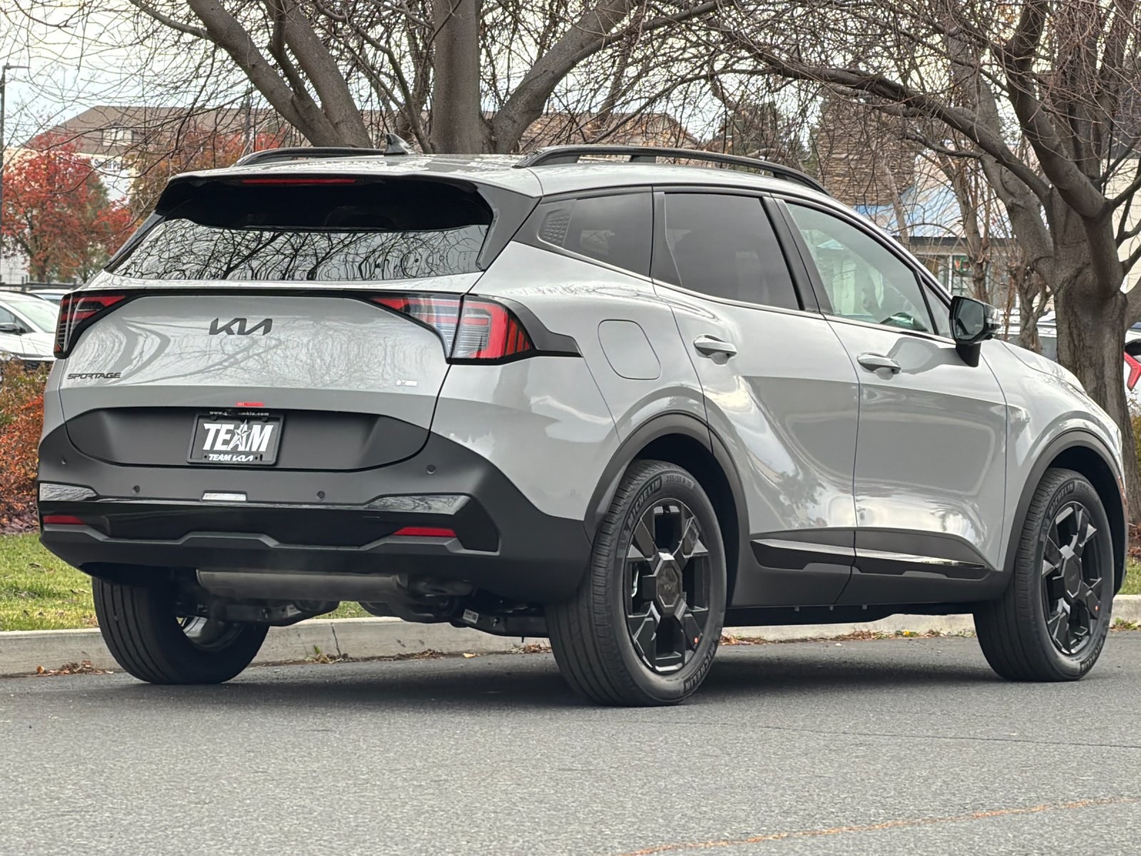 2026 Kia Sportage Plug-In Hybrid X-Line Prestige photo 2