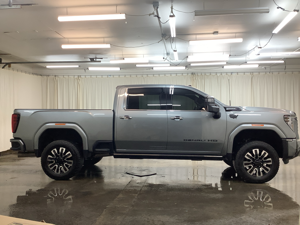 2024 Gmc Sierra 2500 HD Denali Ultimate photo 4