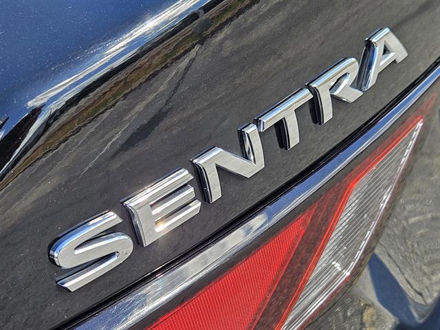 2024 Nissan Sentra SV photo 9