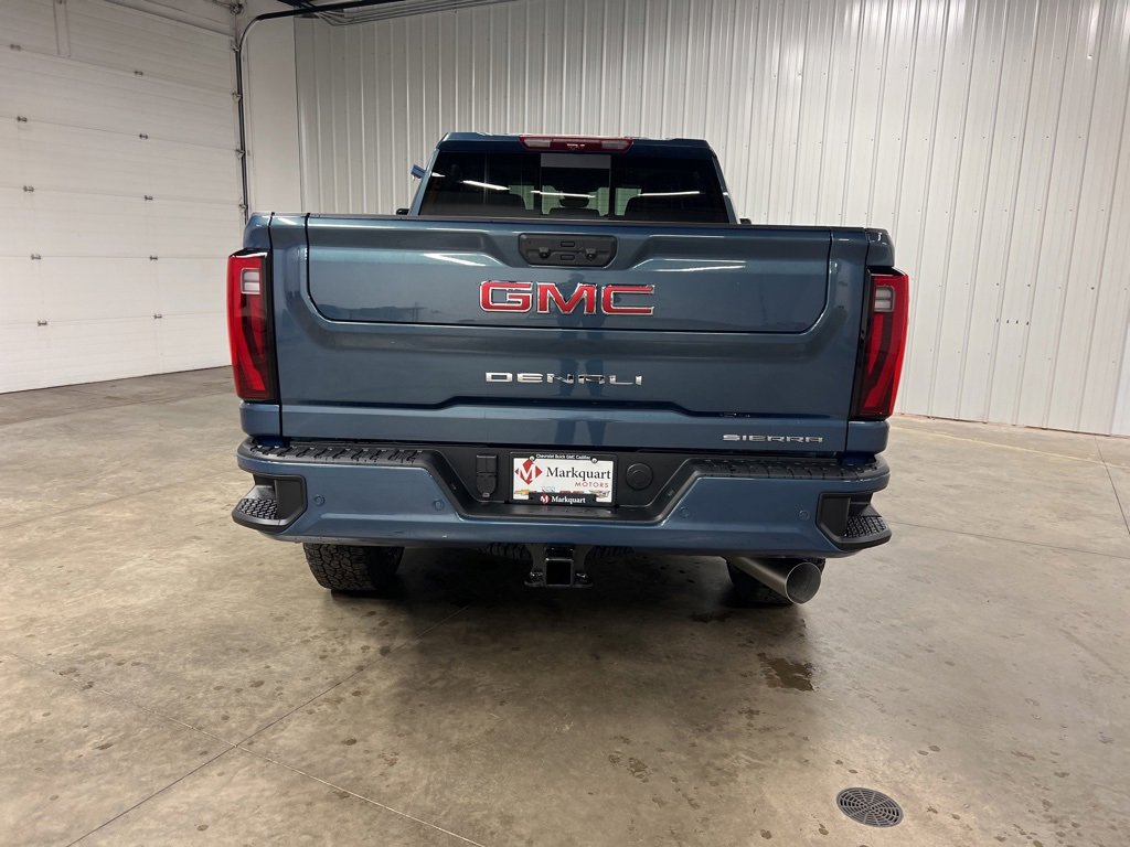 2025 Gmc Sierra 2500 HD Denali photo 4