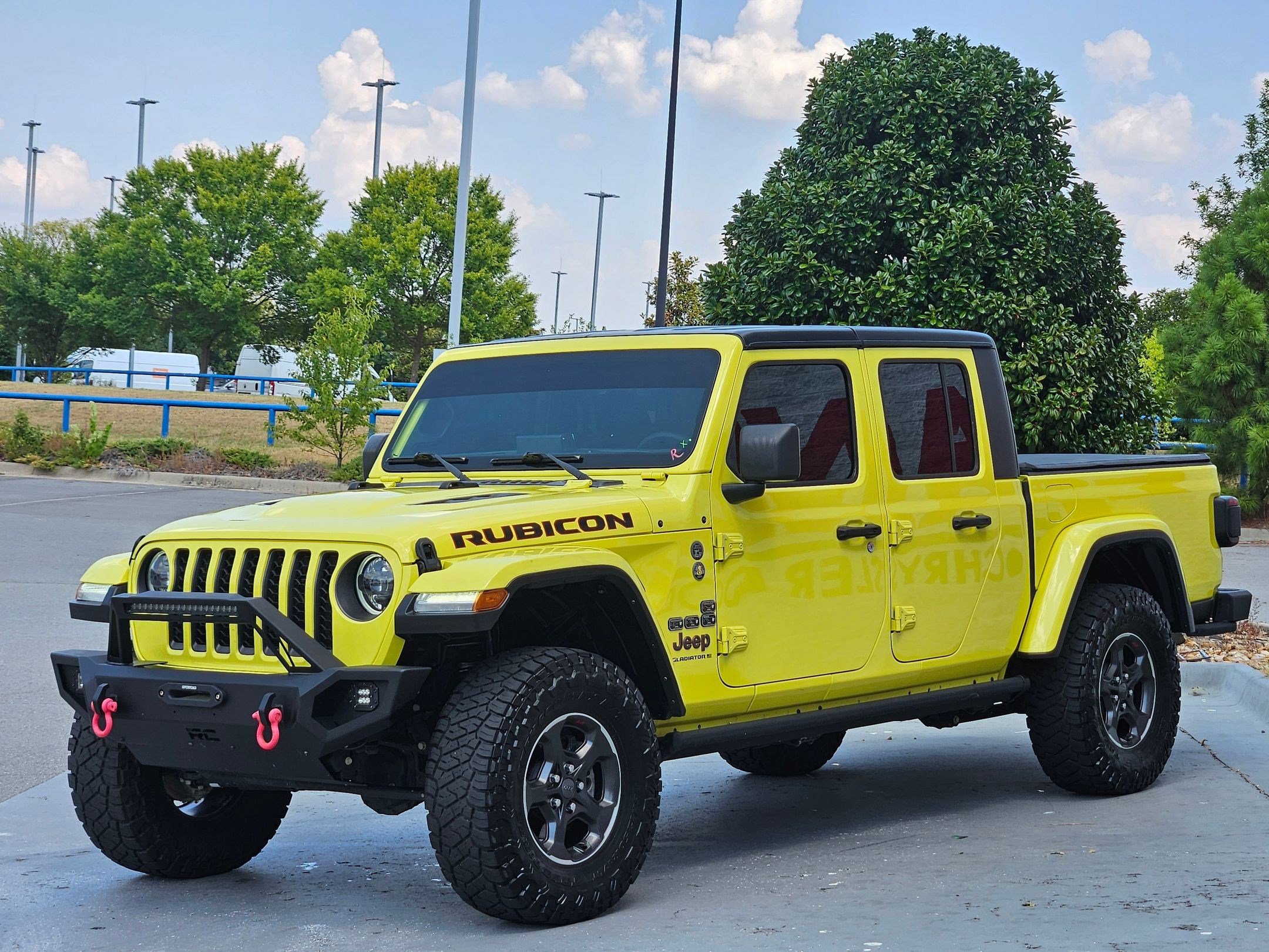 2023 Jeep Gladiator Rubicon photo 2