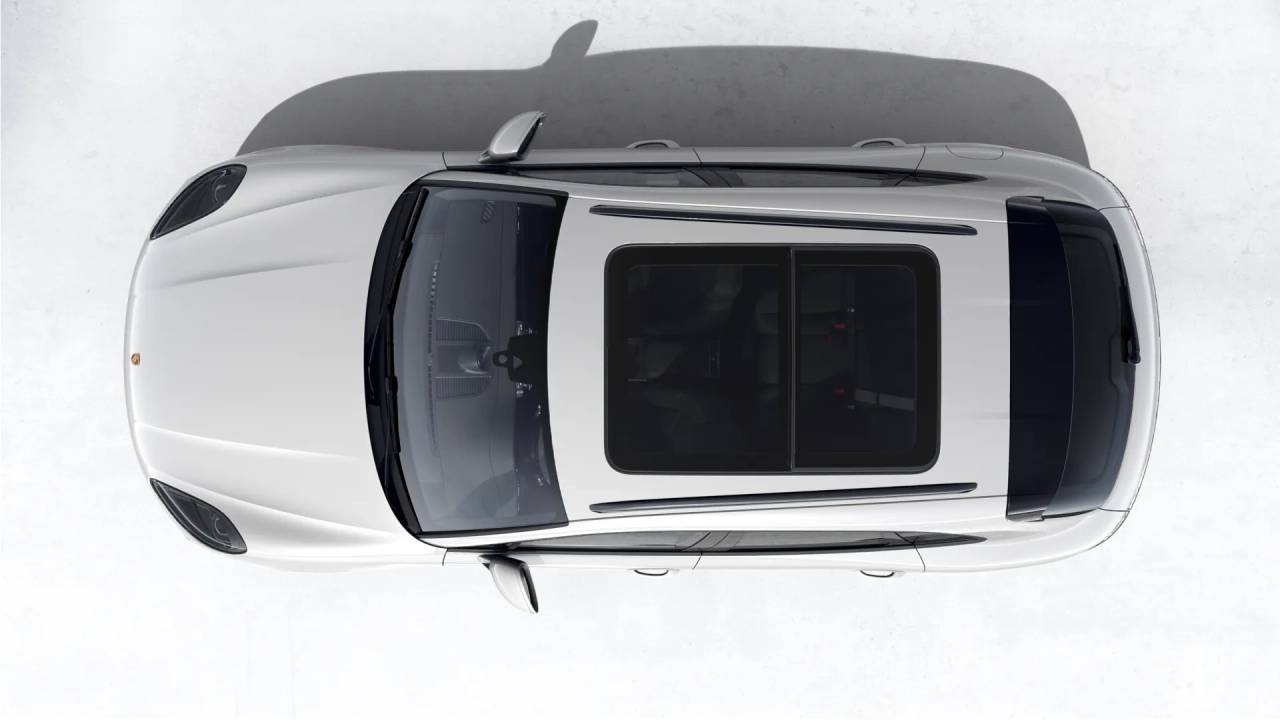 2026 Porsche Macan T photo 6