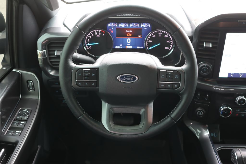 2022 Ford F-150 XLT photo 12
