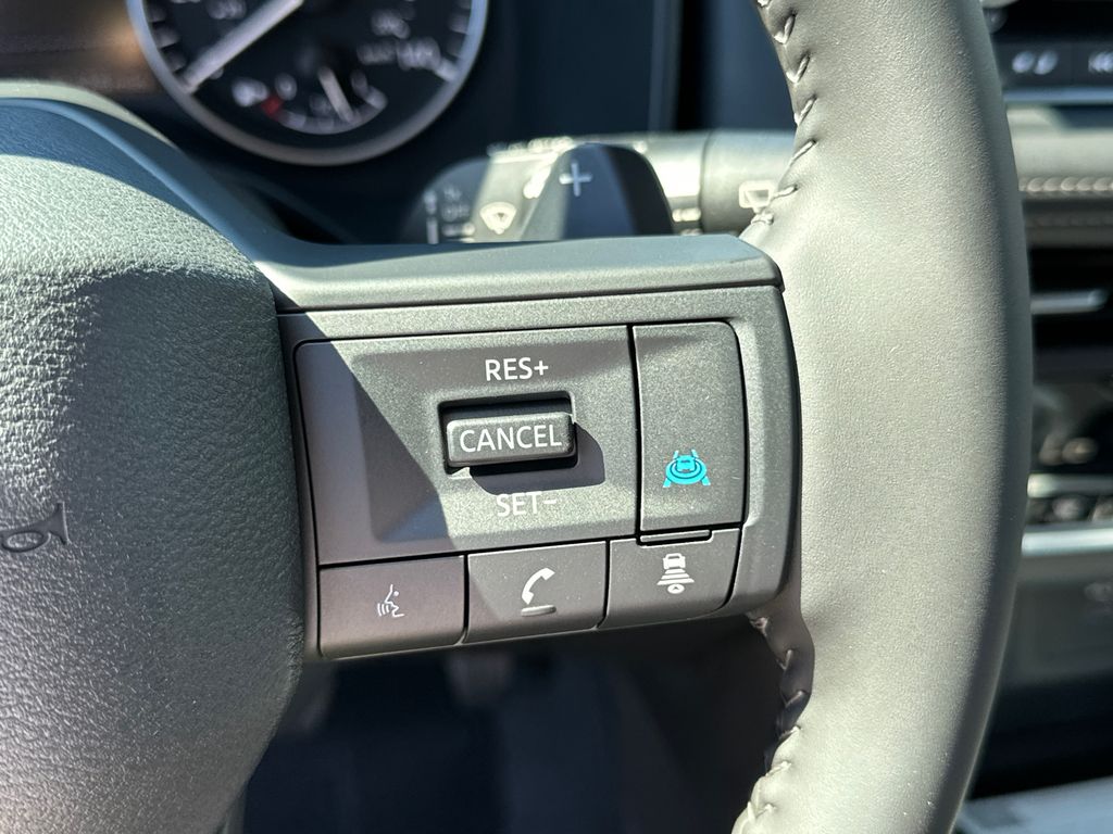 2026 Nissan Rogue SV photo 12
