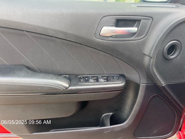 2023 Dodge Charger SXT photo 12
